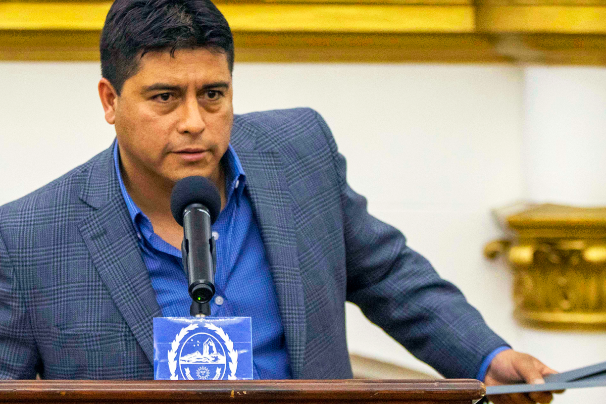 Santa Cruz: Vidal manda a remate ms del 80 % del parque automotor estatal