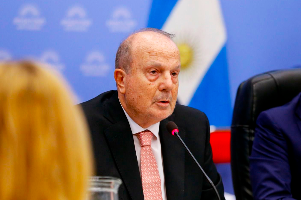Primera baja: Javier Milei ech al ministro de Infraestructura, Guillermo Ferraro